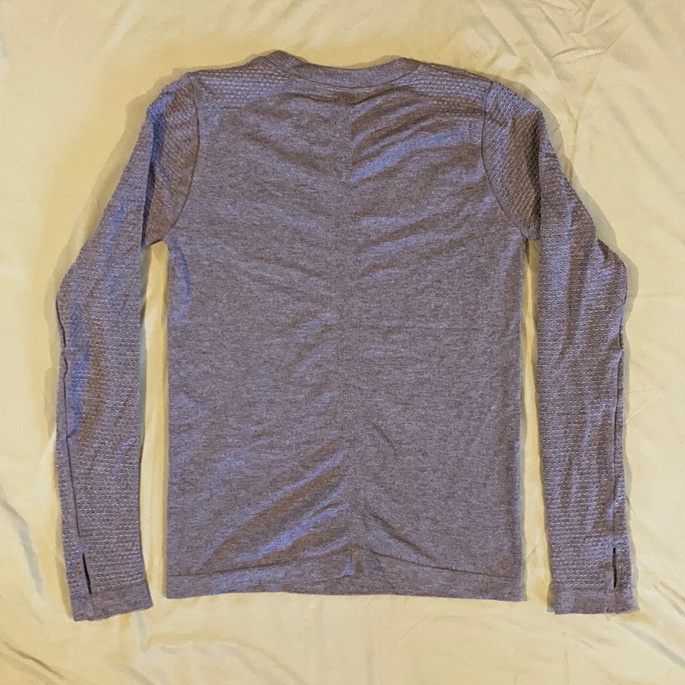 Fabletics Ruched Back L/S Top - Picture 2 of 6